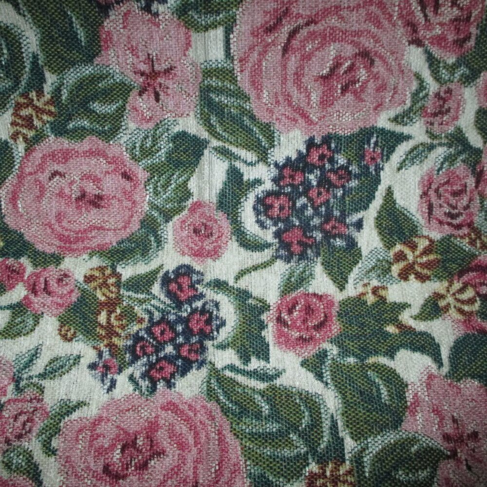 Weaved Rose Throw - Picture 10 of 11